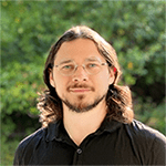 Vlad Gust氏
